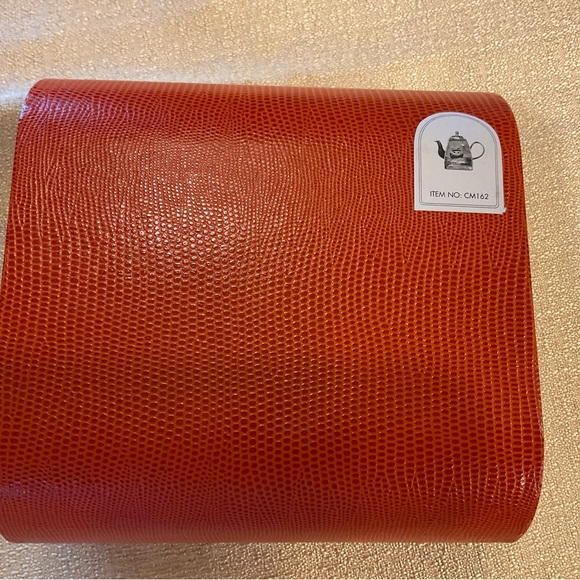 CHARLOTTE DI VITA NUMBERED EDITION # H846. BISCAY BAY MINIATURE TEAPOT - Picture 6 of 8